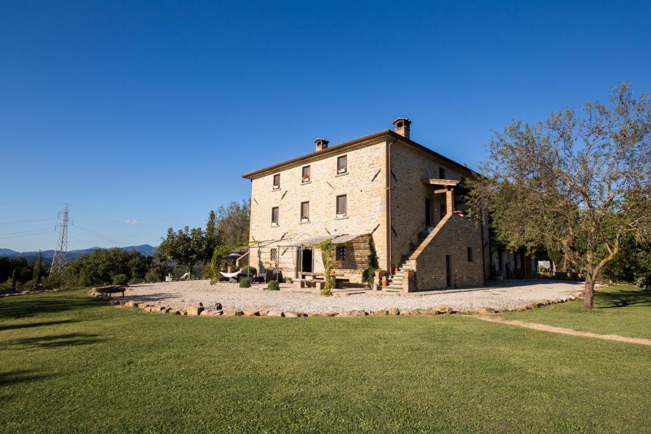 Le Terre Di Caprano Hotel Citta di Castello Exterior photo